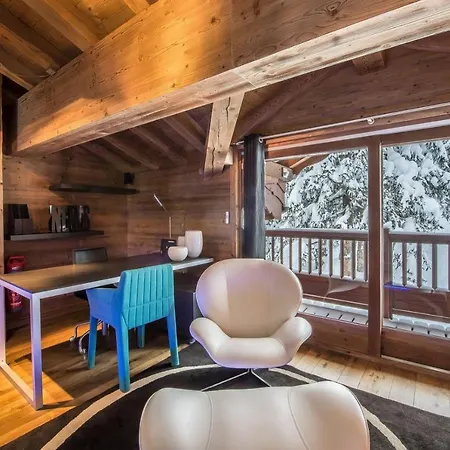 Renbrabd Penthouse Mountain Hostel *